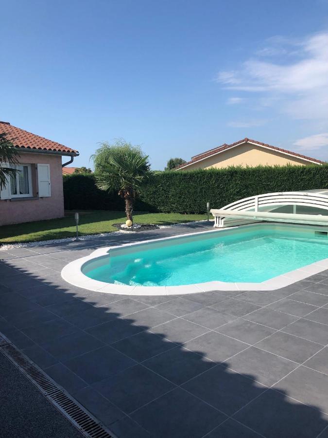 Chambres D'Hotes Chez Florence Montmerle-sur-Saone Exteriör bild