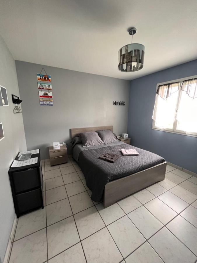 Chambres D'Hotes Chez Florence Montmerle-sur-Saone Exteriör bild